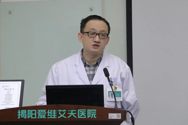 年终总结大会6.jpg