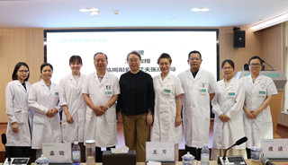 省妇幼专家亲临 护航“抱婴”梦想